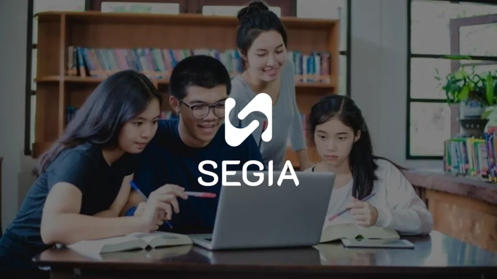 Cari vendor aplikasi pembelajaran Sidoarjo? SegiaTech solusinya! Kami bangun aplikasi e-learning kustom, interaktif, & multi-platform.